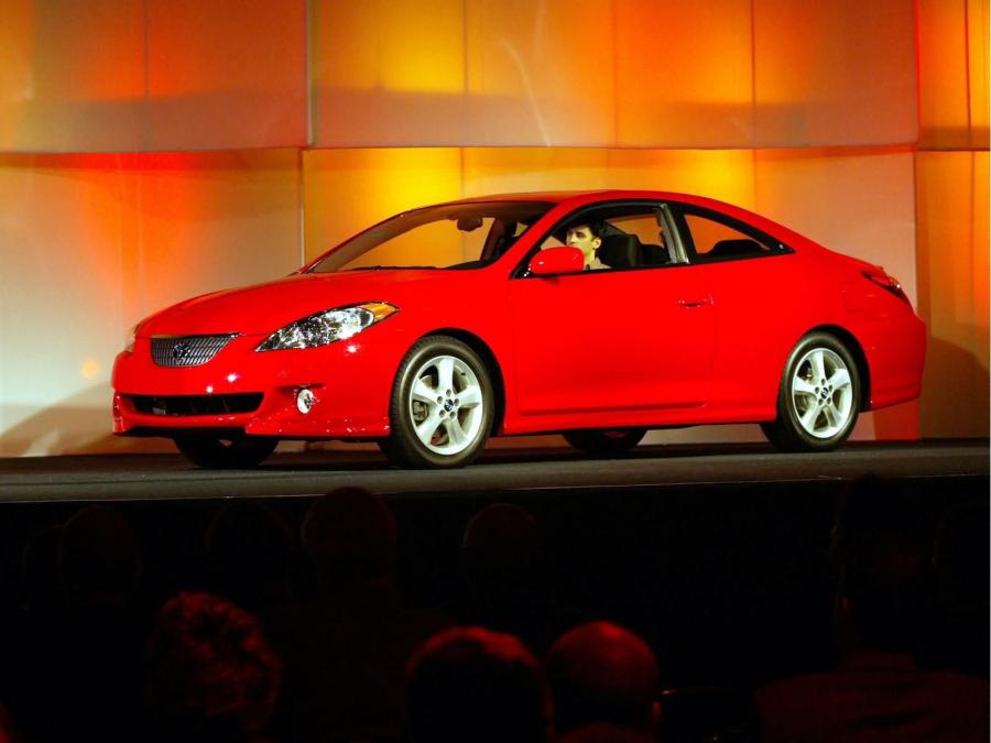  Toyota Camry Solara Coupe 2004 года  (фото 18 из 36)